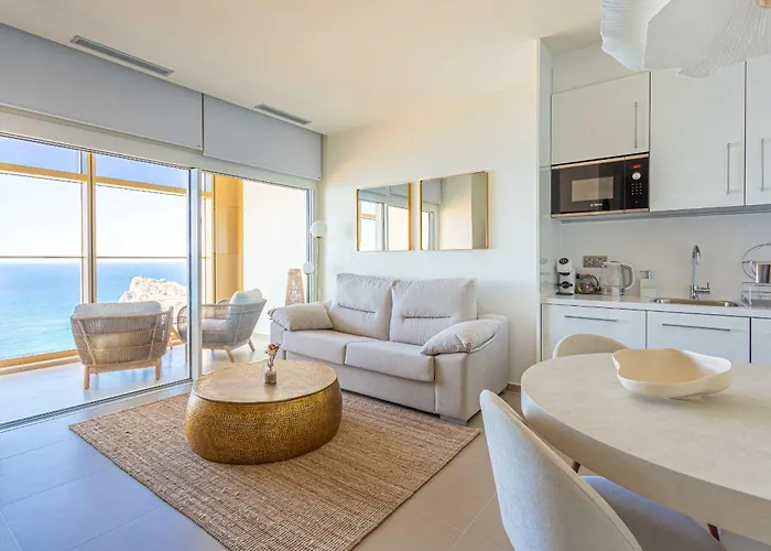 Intempo By Holuxe - 322 - 32nd Floor *