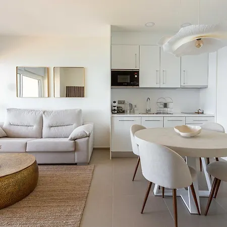 Intempo By Holuxe - 322 - 32nd Floor דירה