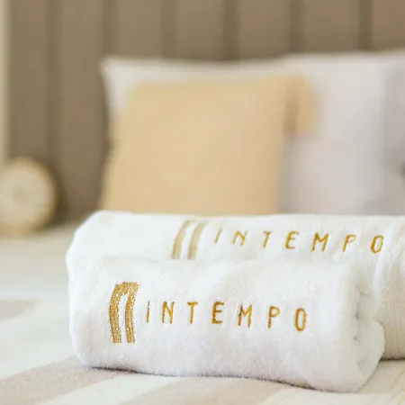 Intempo By Holuxe - 322 - 32nd Floor * בנידורם